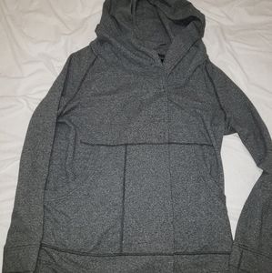 Lululemon find your centre wrap size 10